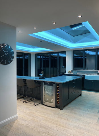 24v RGBW colour changing LED strip with cool white 